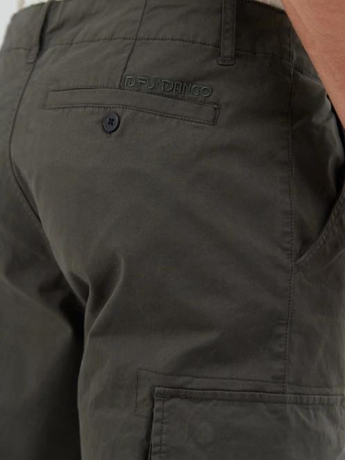 Fundango Chuck Cargo Pants herren cargo-hose oliv 6